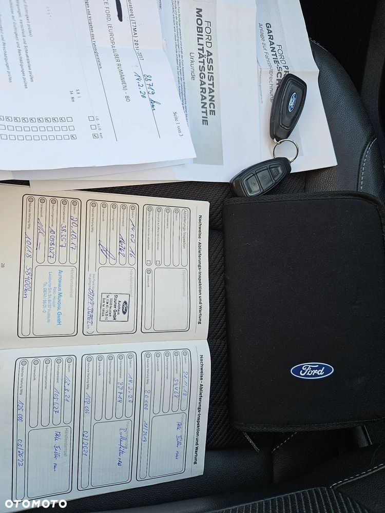 Ford Kuga 2.0 TDCi 4x4 Titanium - 38