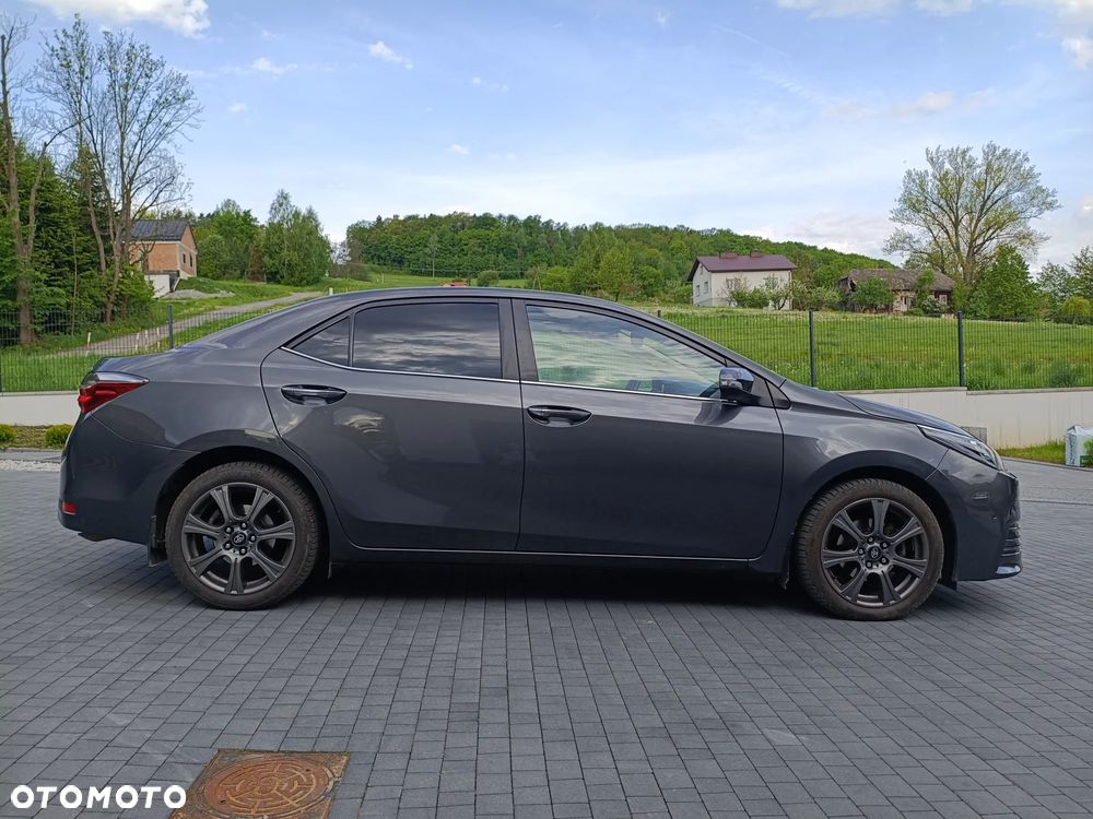 Toyota Corolla 1.6 Prestige EU6 - 5