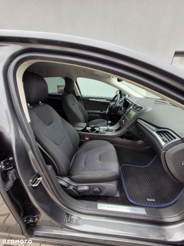 Ford Mondeo 2.0 TDCi Titanium - 19