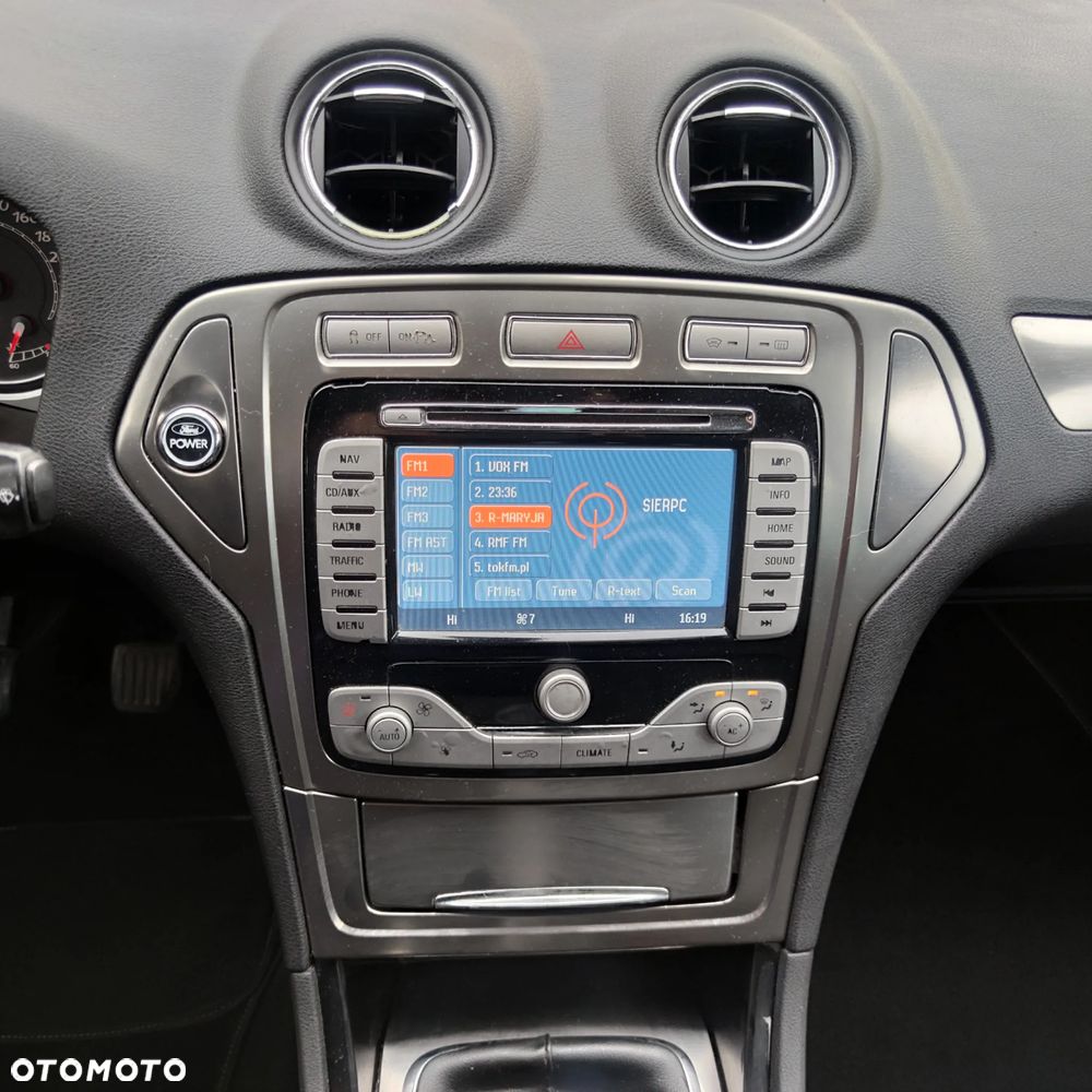 Ford Mondeo 2.0 Titanium X - 36
