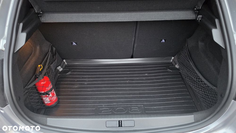 Peugeot 208 PureTech 100 EAT8 Allure Pack - 12