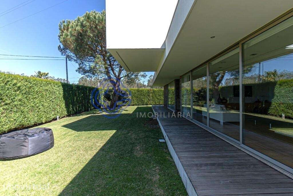 Elegância Contemporânea e Sustentabilidade em Gemeses, moradia T4 , ja - Grande imagem: 4/60