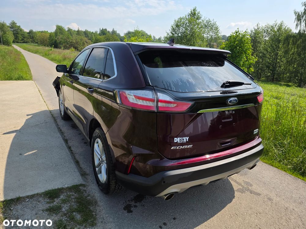 Ford Edge - 5
