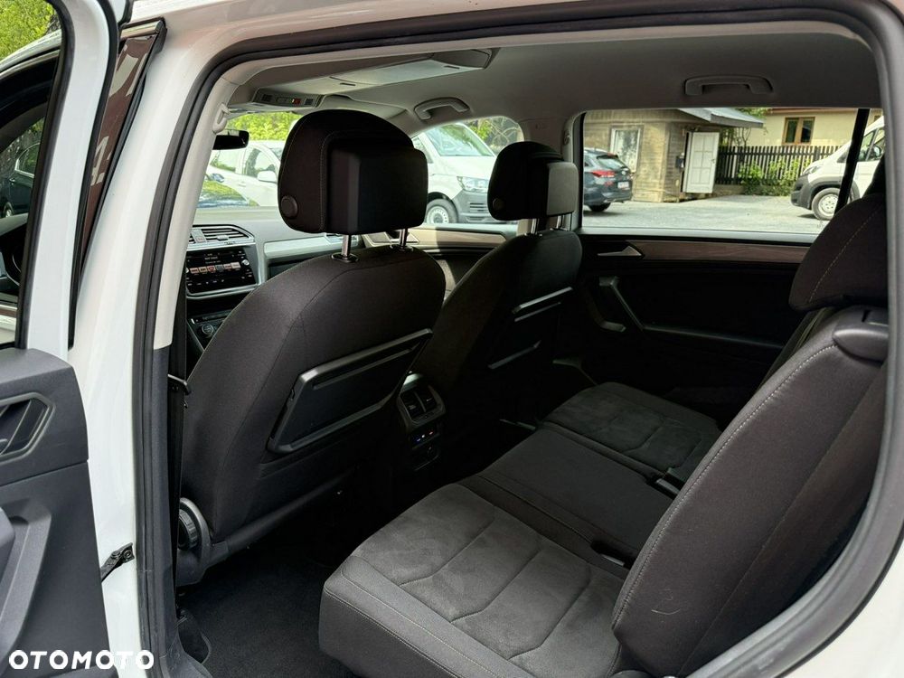 Volkswagen Tiguan Allspace - 15