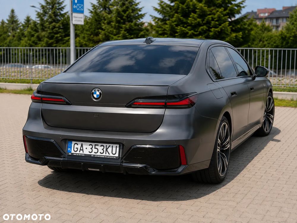 BMW Seria 7 740d xDrive mHEV sport - 7