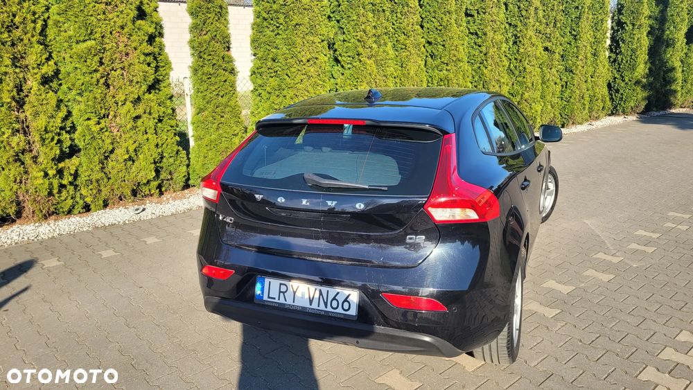 Volvo V40 D2 Momentum - 12