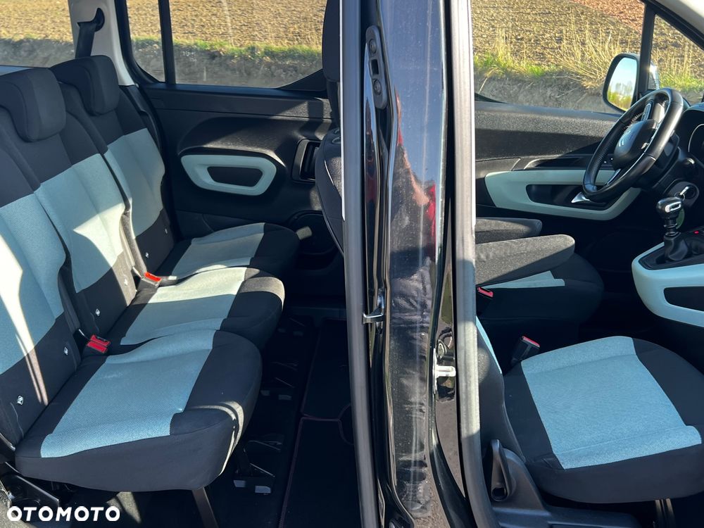 Citroën Berlingo XL 7-Sitzer BlueHDi 130 SHINE - 10