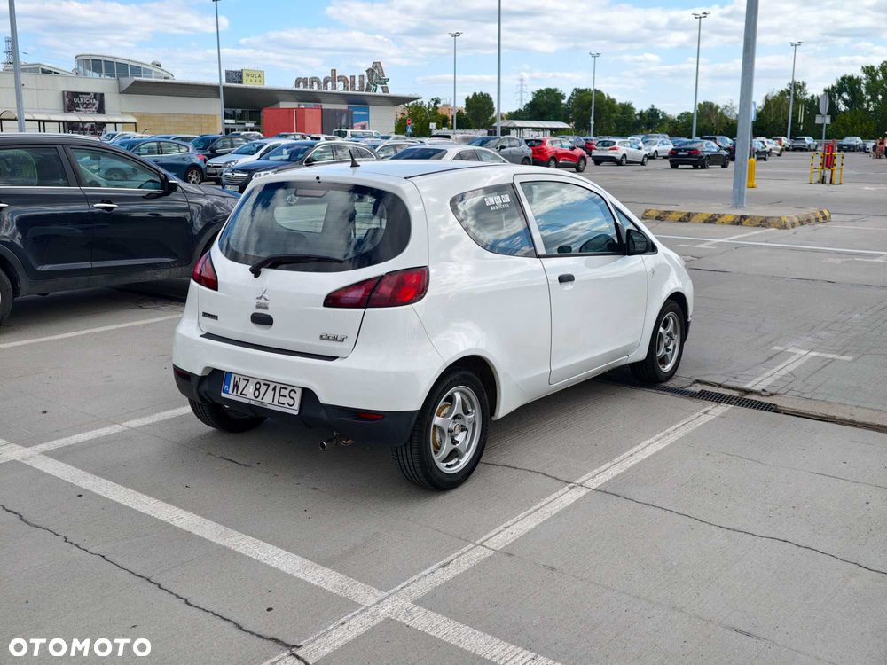 Mitsubishi Colt - 4