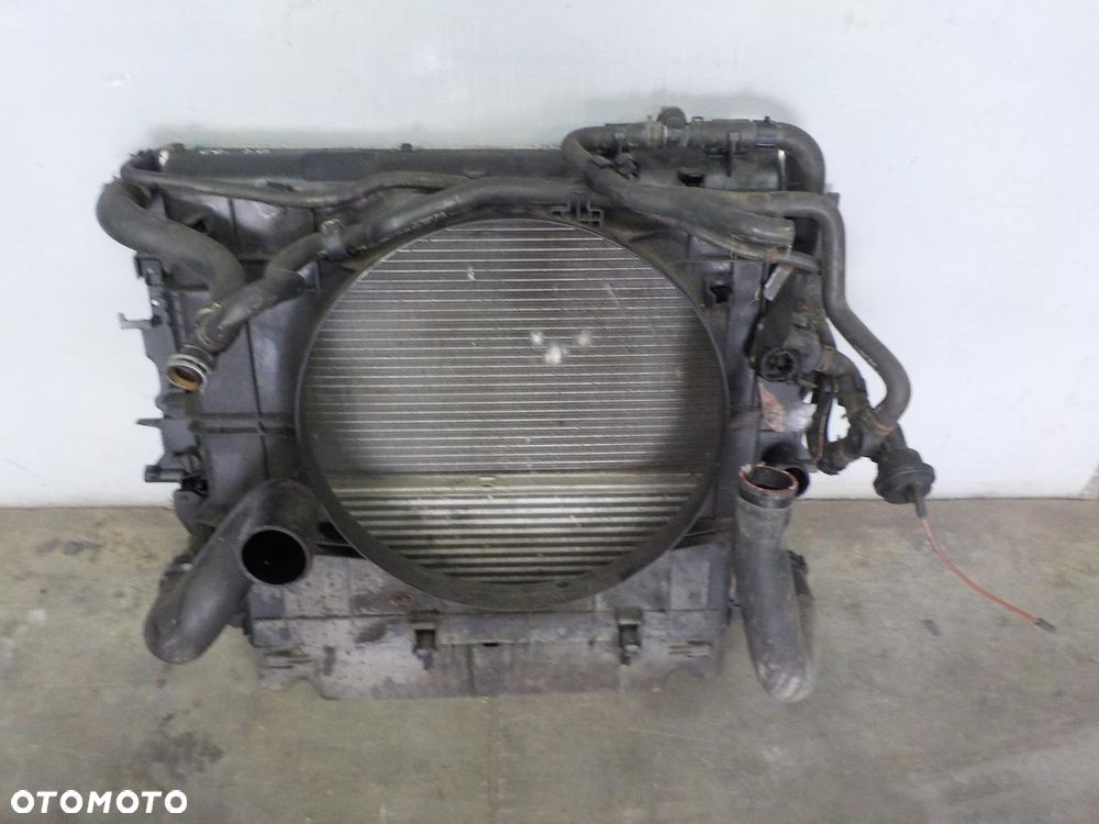 VW CRAFTER 2.0 TDI LIFT CHŁODNICA WODY INTERCOOLER OBUDOWA WĘŻE - 4