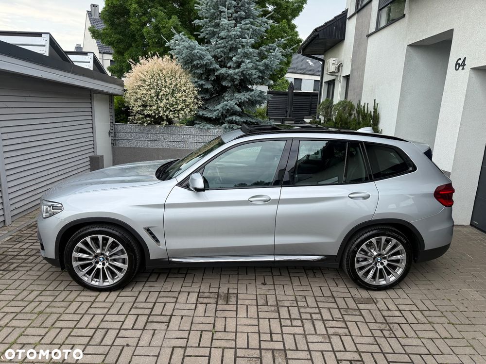 BMW X3 xDrive20i Luxury Line sport - 6