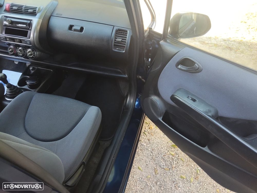 Honda Jazz 1.2 LS AC - 11