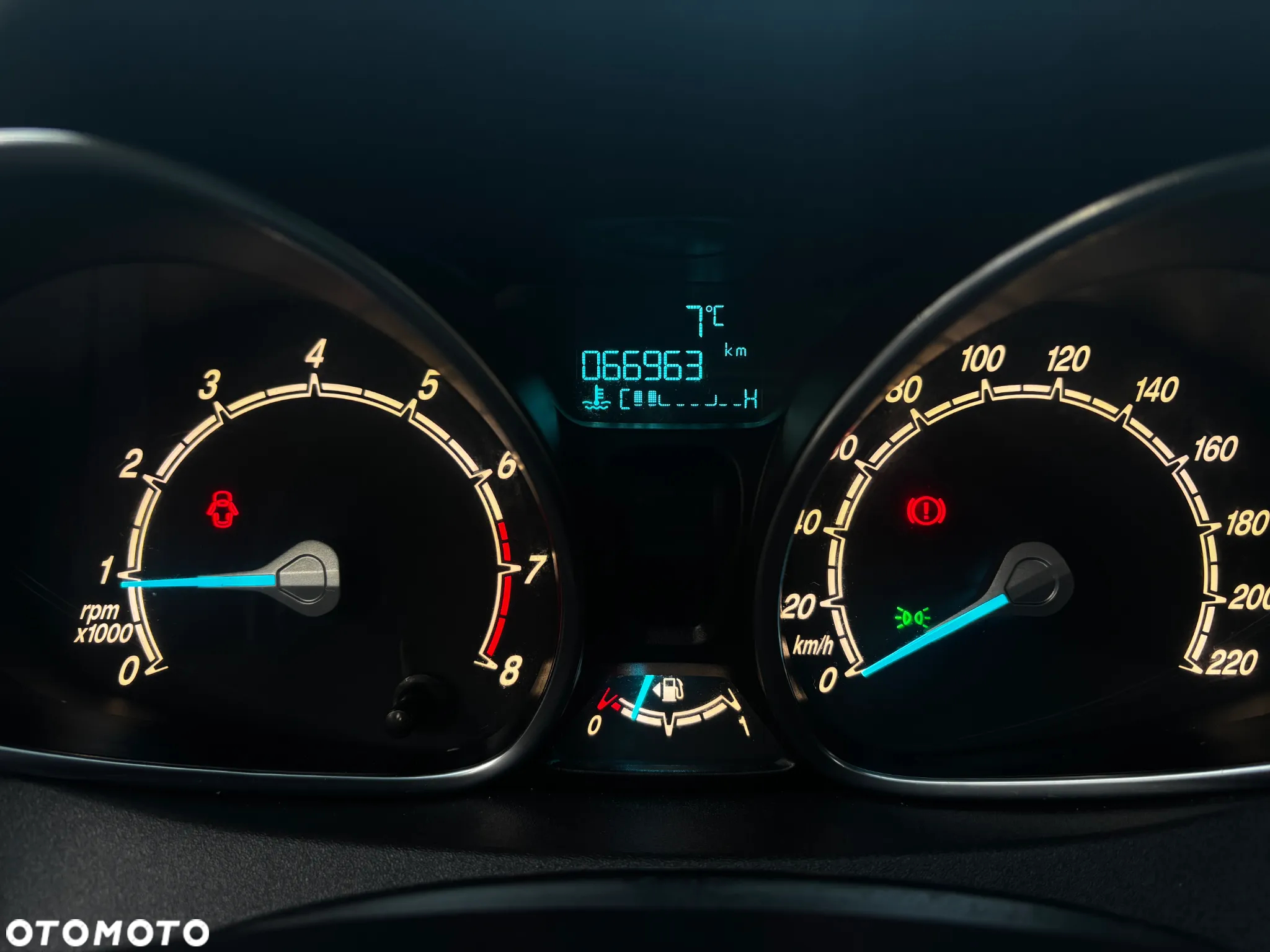 Ford Fiesta 1.0 Titanium - 13
