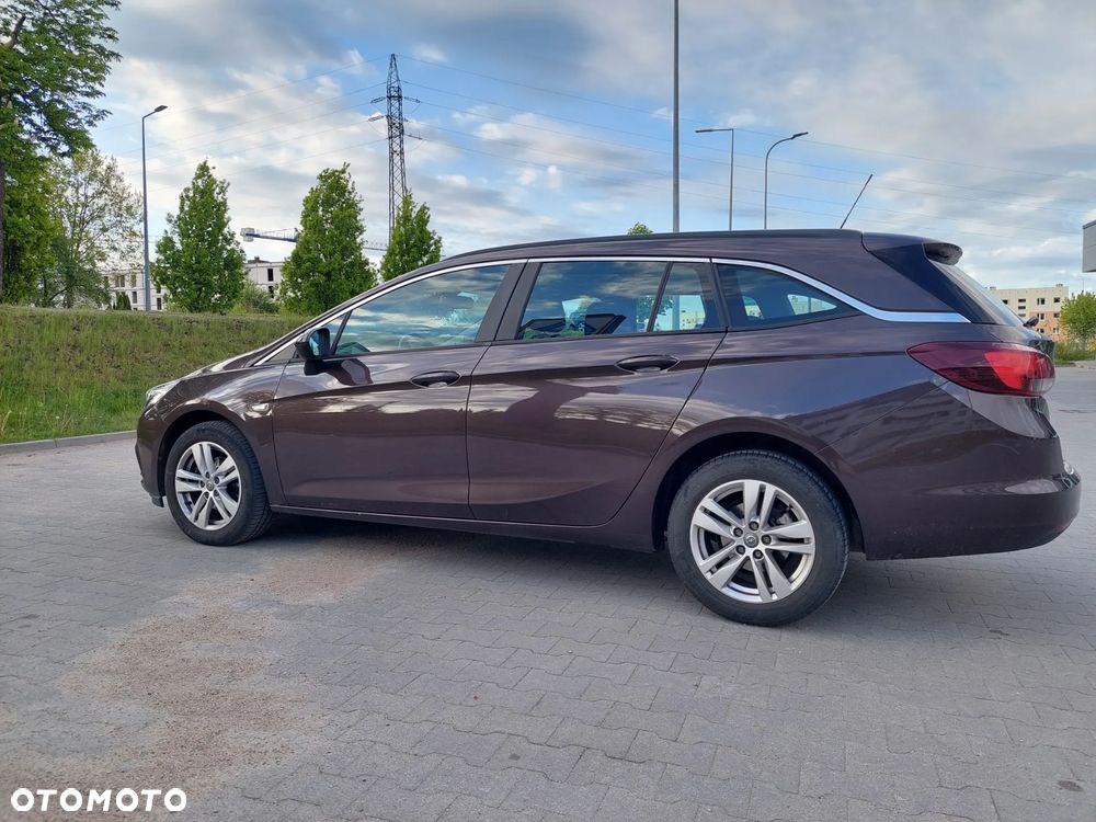 Opel Astra 1.4 T Enjoy - 2