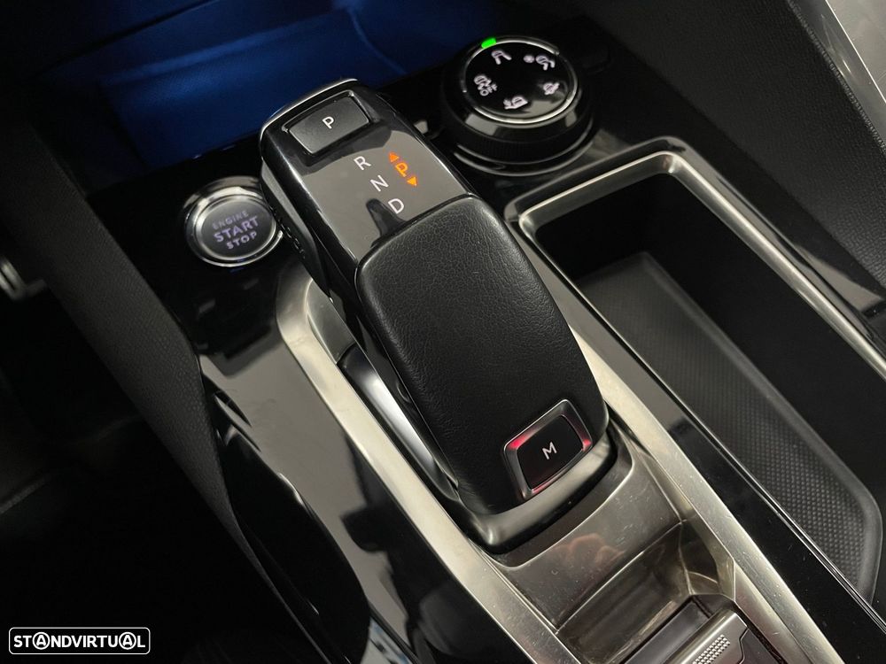 Peugeot 3008 1.2 PureTech Allure EAT8 - 55