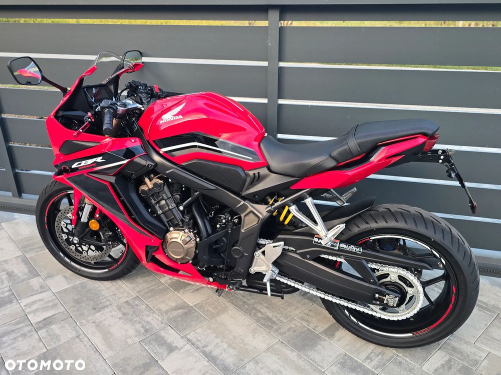 Honda CBR - 6