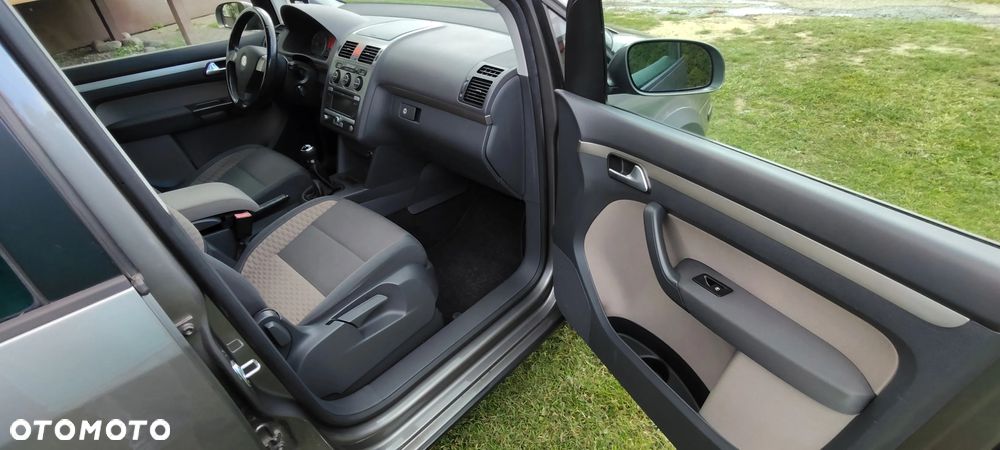 Volkswagen Touran 1.9 TDI DPF Cross - 28