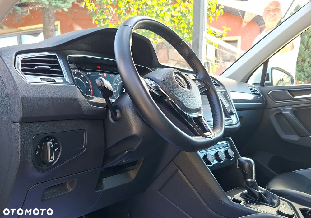 Volkswagen Tiguan 2.0 TSI BMT 4Mot Highline DSG - 27