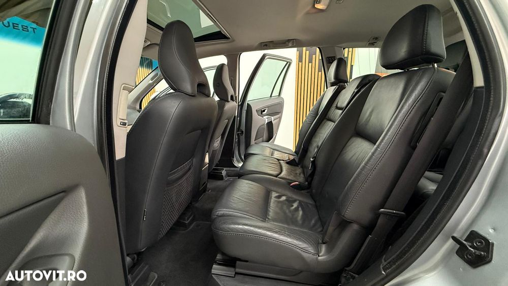 Volvo XC 90 D5 Aut. Kinetic - 16