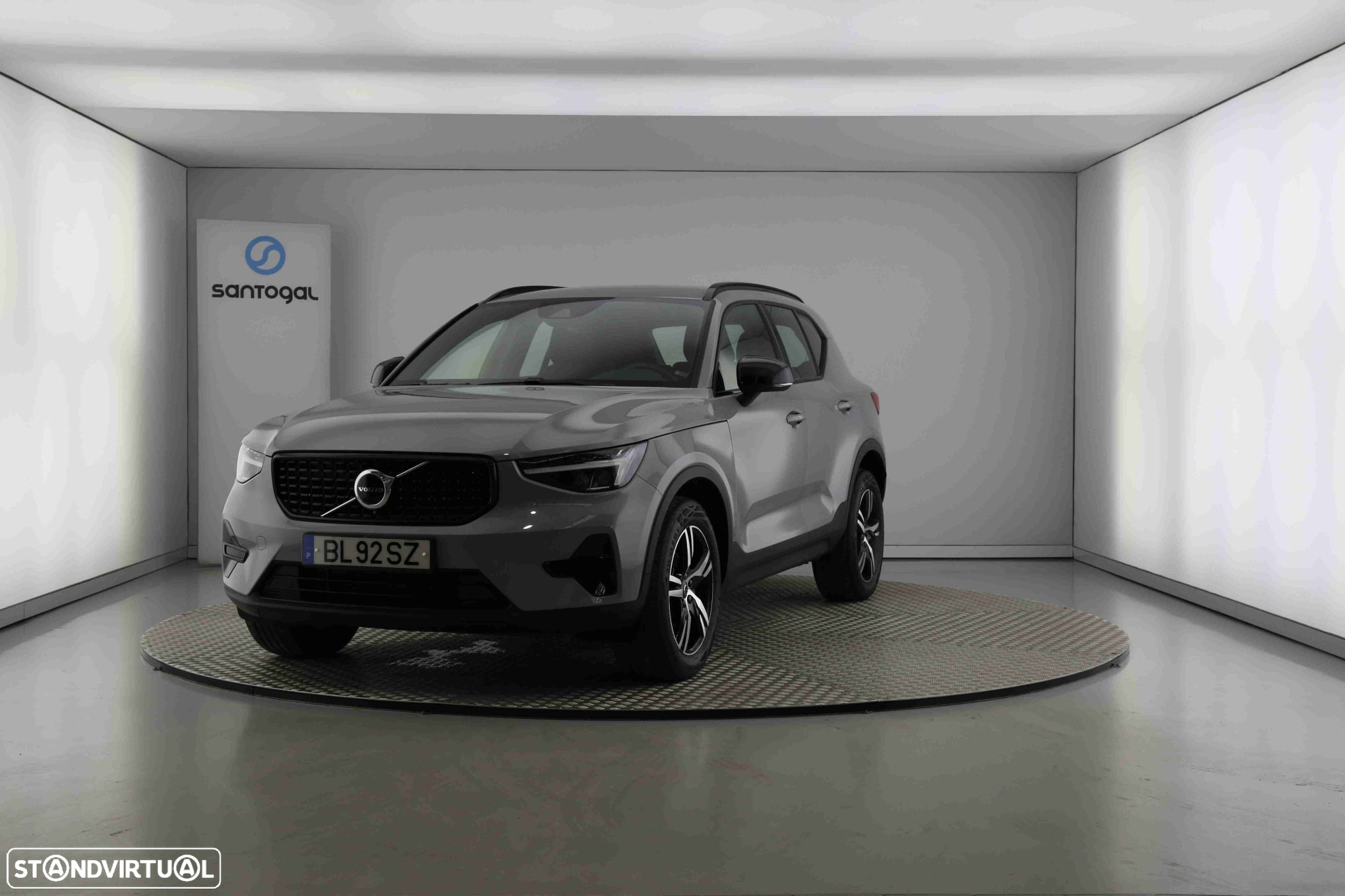 Volvo XC 40 1.5 T2 Plus Dark Auto - 6