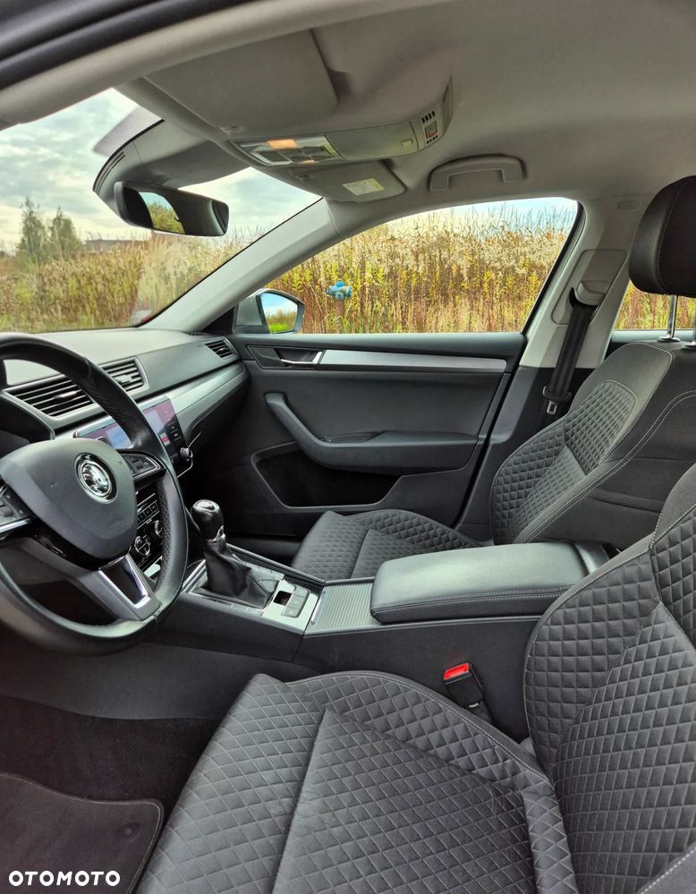 Skoda Superb 1.8 TSI Style - 6