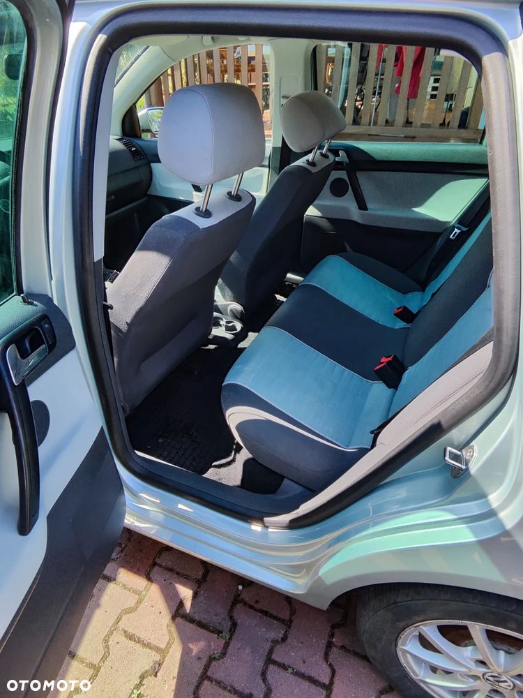 Volkswagen Polo - 10