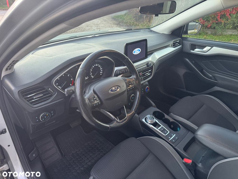 Ford Focus - 20