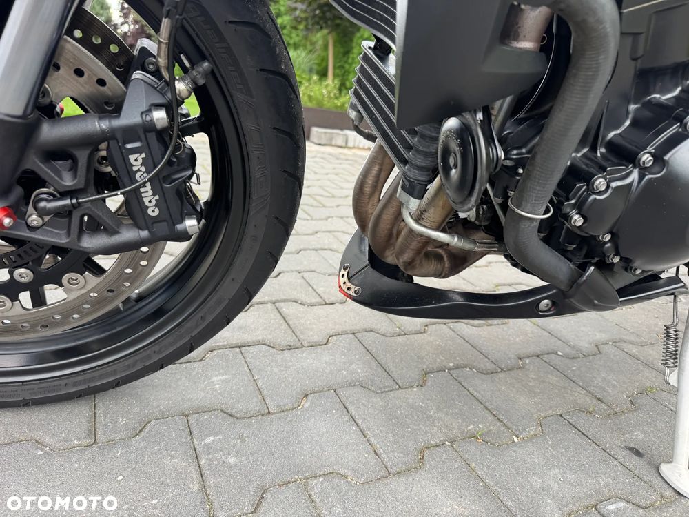 Triumph Speed Triple - 23