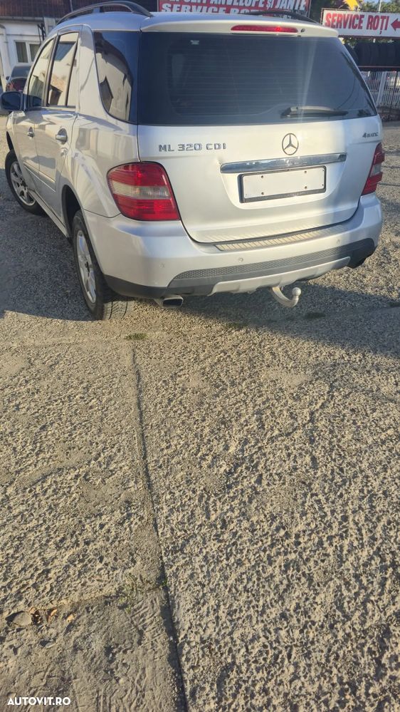Mercedes-Benz ML - 6