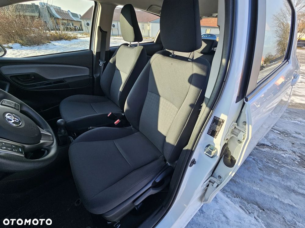 Toyota Yaris 1.0 Active - 16