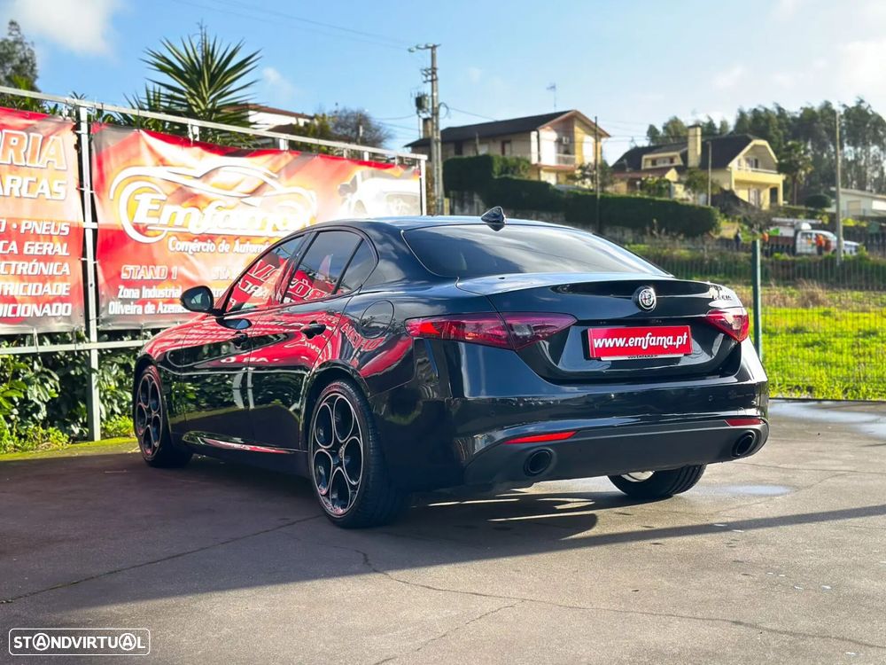 Alfa Romeo Giulia 2.2 D Sprint AT8 - 9