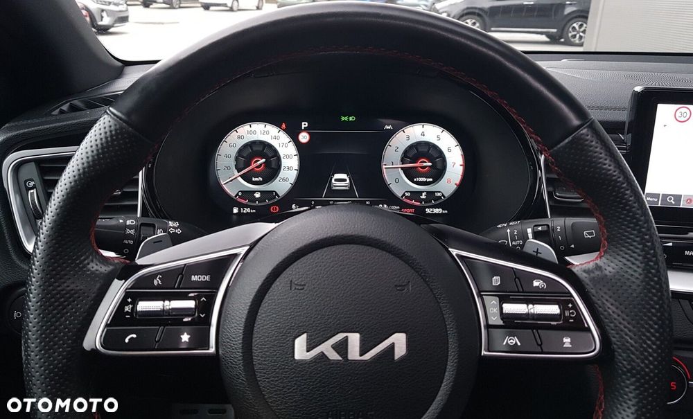 Kia ProCeed 1.6 T-GDI GT DCT - 27