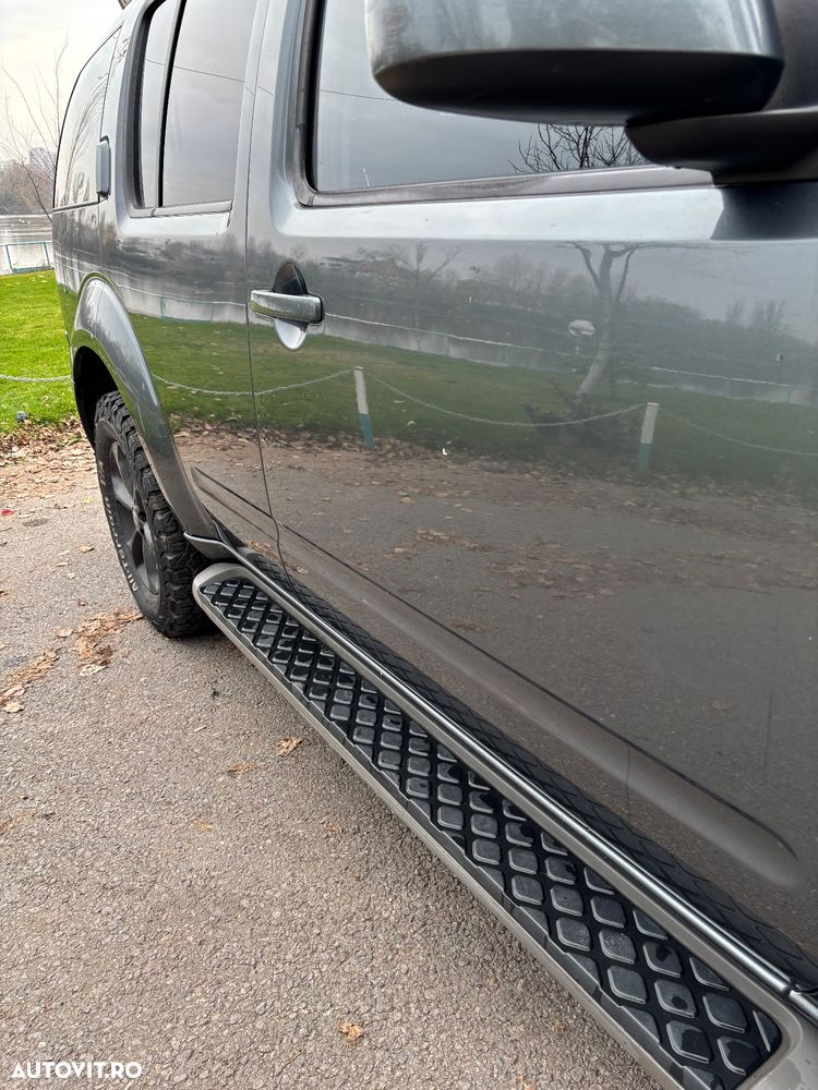 Nissan Pathfinder 2.5 dCi Comfort - 10