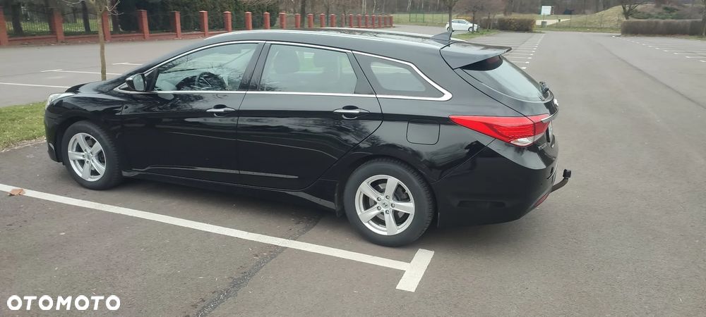 Hyundai i40 1.7 CRDi Comfort + - 13