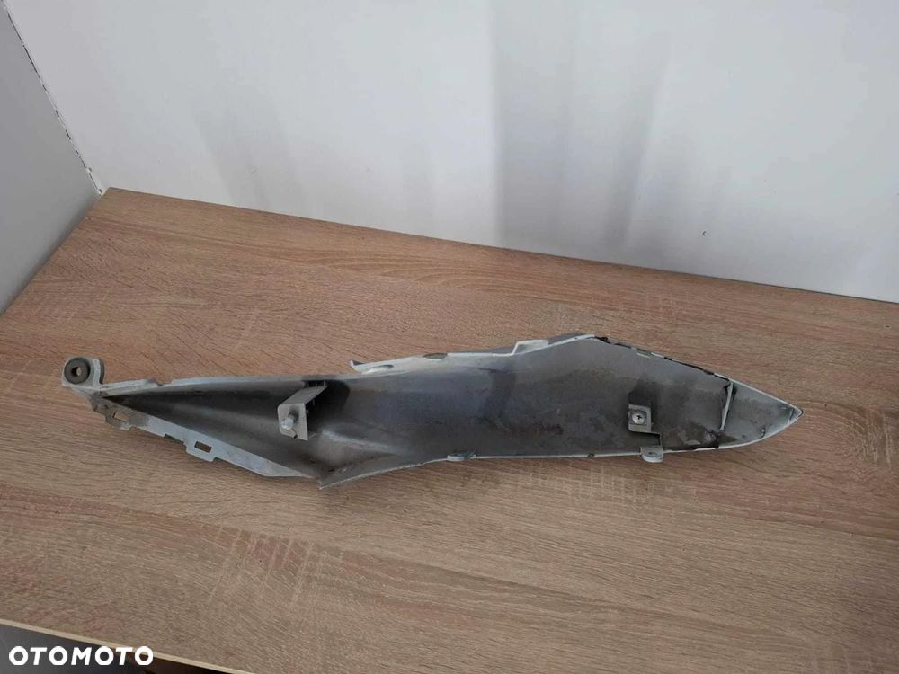 PRAWA OSŁONA OWIEWKA OGON ZADUPEK WYPEŁNIENIE PRAWE SUZUKI GSXR 1000 09-16 GSX-R K9 - L6 - 4