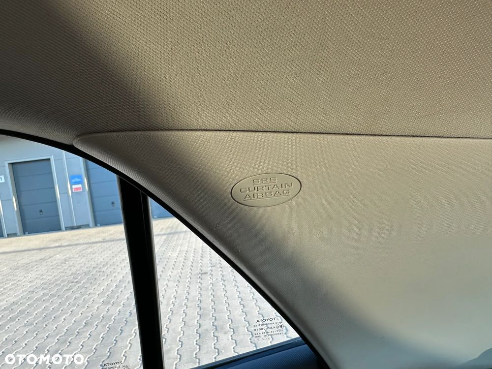 Toyota Auris 1.4 VVT-i Sol - 32