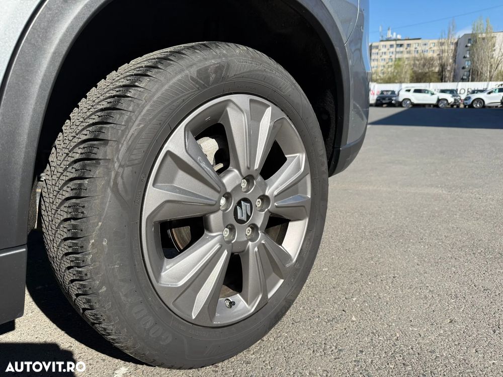 Suzuki Vitara 1.4 Boosterjet MHEV Passion - 22