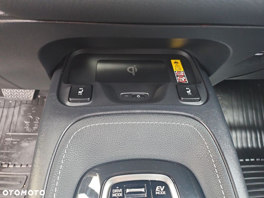 Toyota Corolla 1.8 Hybrid Style - 21