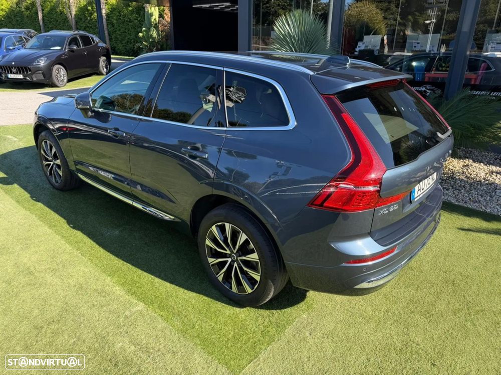 Volvo XC 60 2.0 B4 Plus Bright - 15