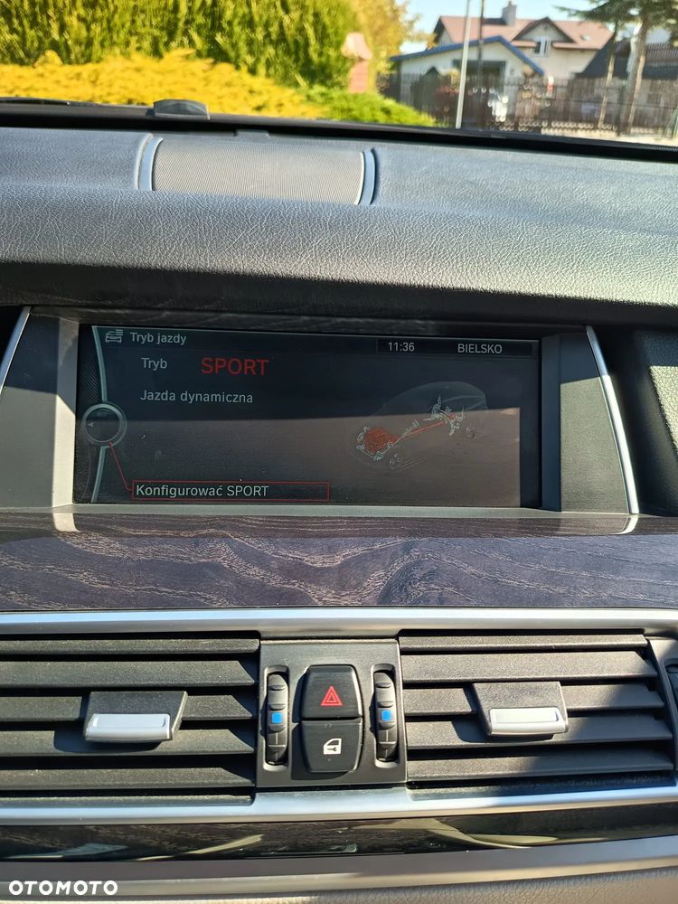 BMW 5GT - 39