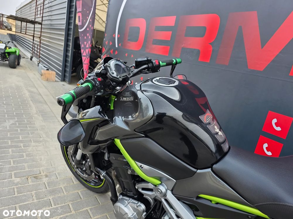 Kawasaki Z 900 - 21