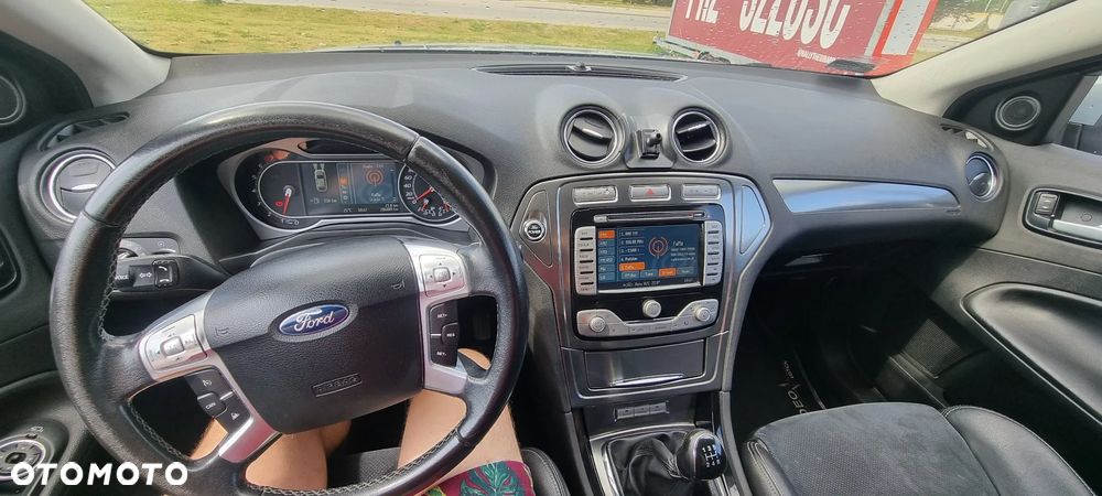 Ford Mondeo 2.0 Titanium X - 14