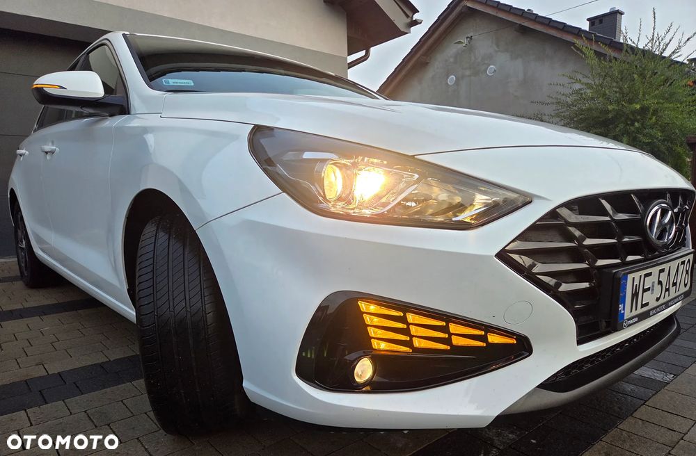 Hyundai i30 1.5 DPI Comfort - 14