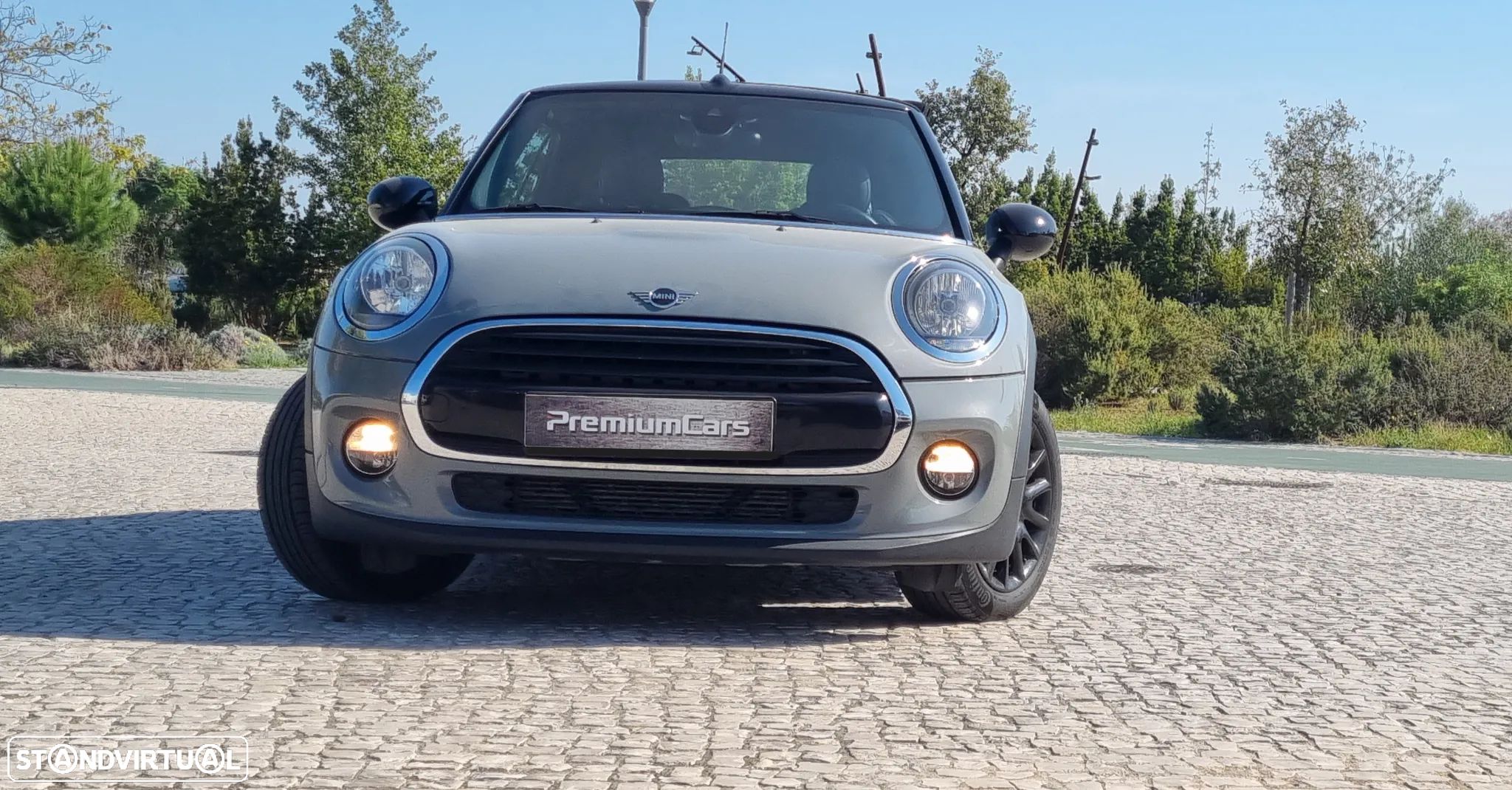 MINI Cabrio Cooper D - 1