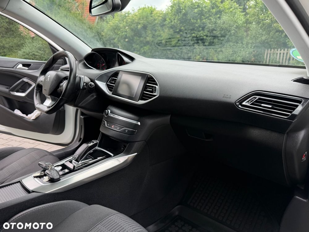 Peugeot 308 1.5 BlueHDi GT S&S EAT8 - 22