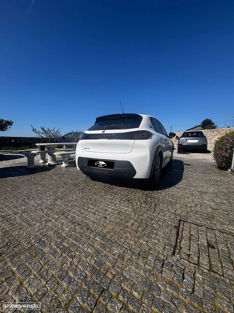 Peugeot e-208 50 kWh Active Pack - 4