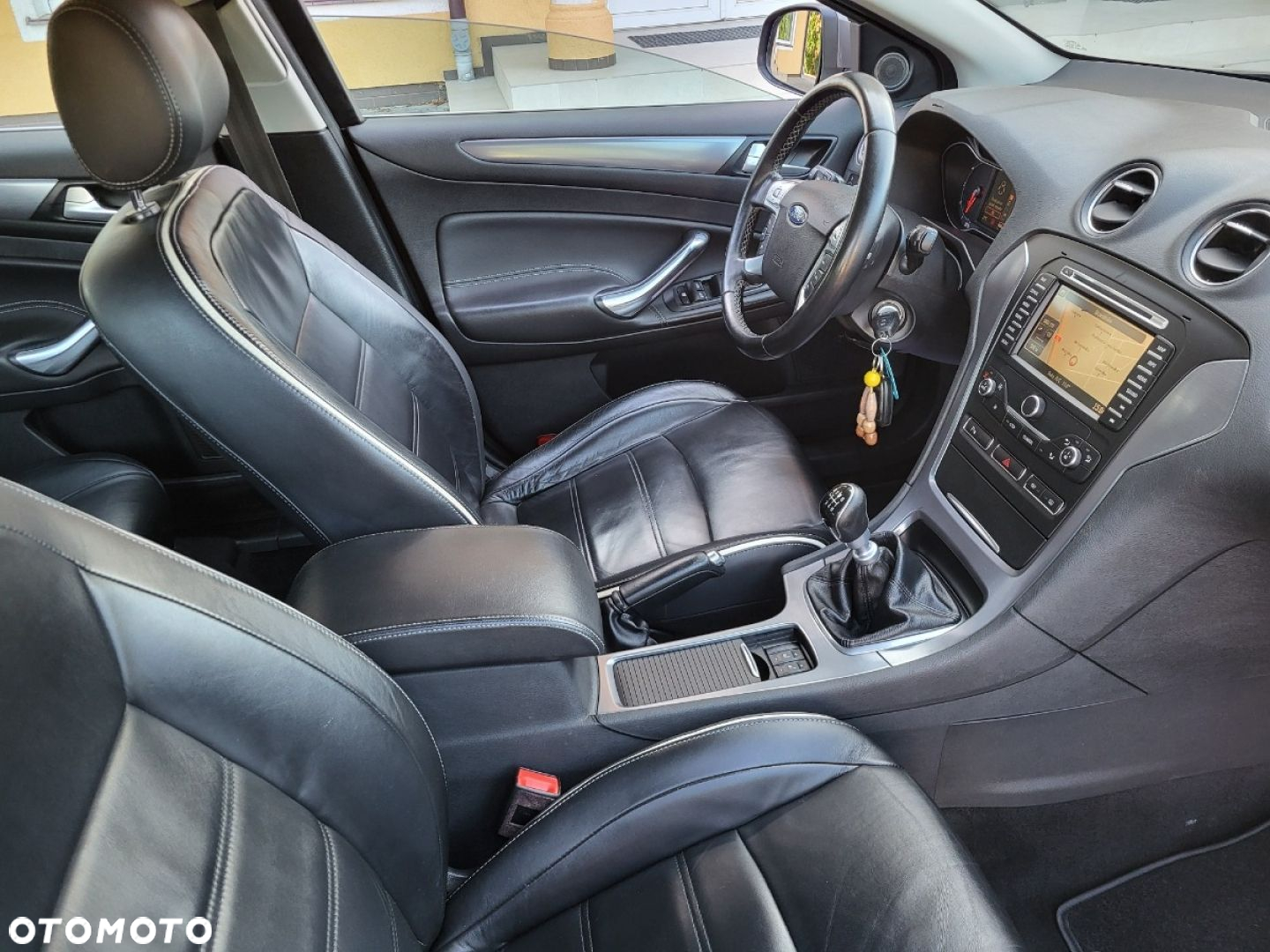 Ford Mondeo - 21