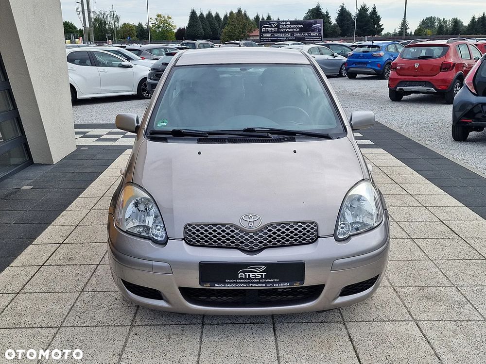 Toyota Yaris - 6