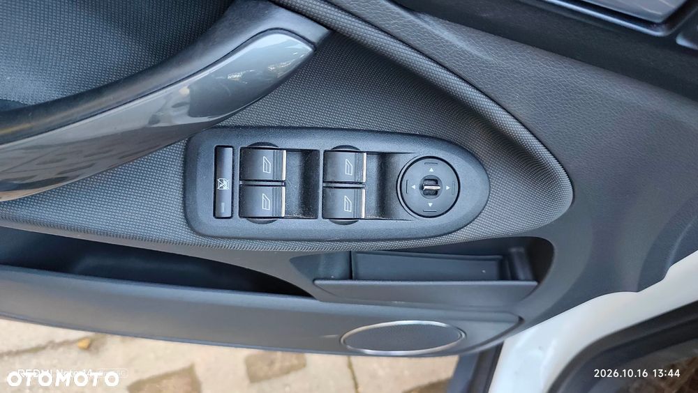 Ford Kuga 2.0 TDCi 4x4 Titanium - 19