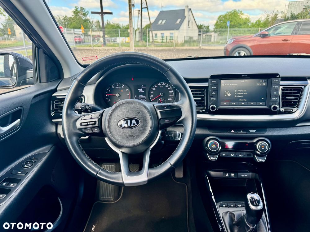 Kia Stonic - 15