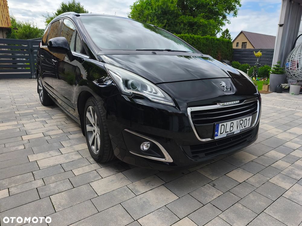 Peugeot 5008 2.0 HDi Allure - 1